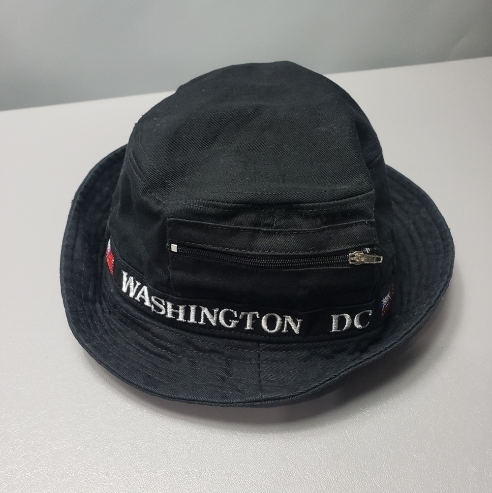 Washington DC gender neutral hat with zipper pocket